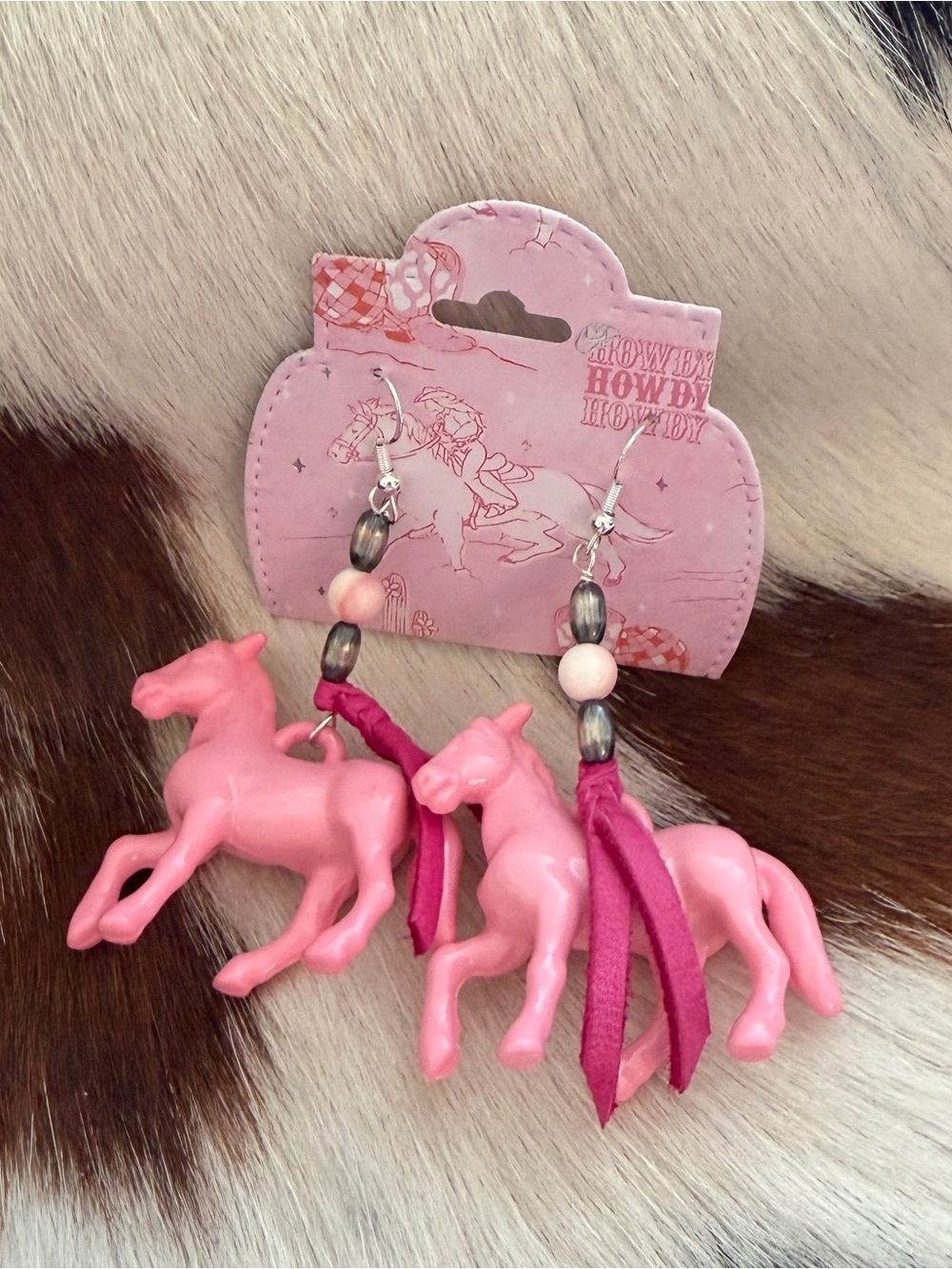 ❤️ 925 Pink Conch Cowgirl Pony Horse Rodeo Earrings Leather Tassels Beads - Picture 1 of 14